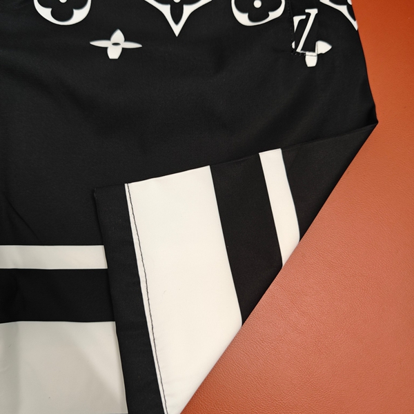 ブランドハーフパンツ全体デザイン